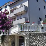 Renata Appartement *